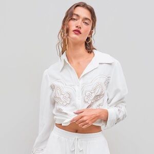 Embroidered Button-Up Shirt PTP 22”